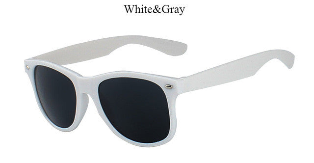 Classic Brand Retro Rivet Sunglasses Fashion Unisex Women Men Square Mirror Sun Glasses For Male Female Oculos UV400